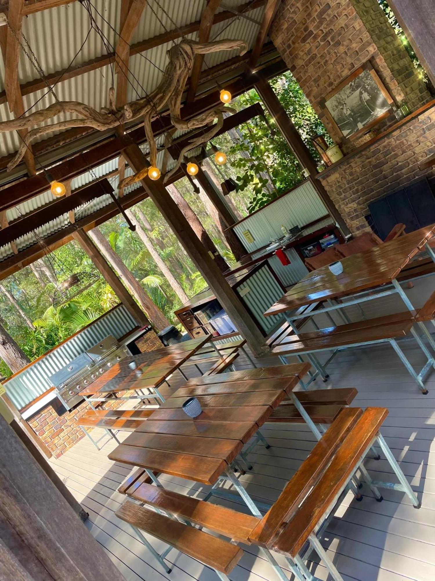 Chiltern Lodge Country Retreat Old Bar Esterno foto